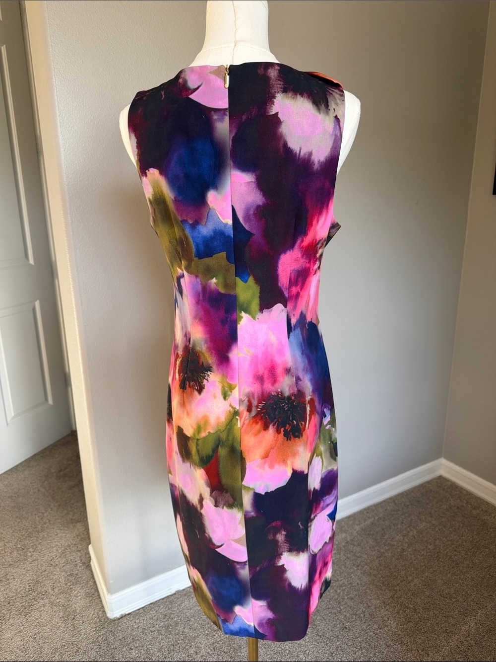 Trina Turk With A Twist Watercolor Floral Sheath Dress Asymmetric Pink Purple - Picture 3 of 9